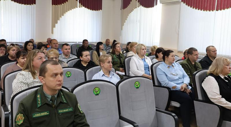 Единый день информирования состоялся в Костюковичском лесхозе
